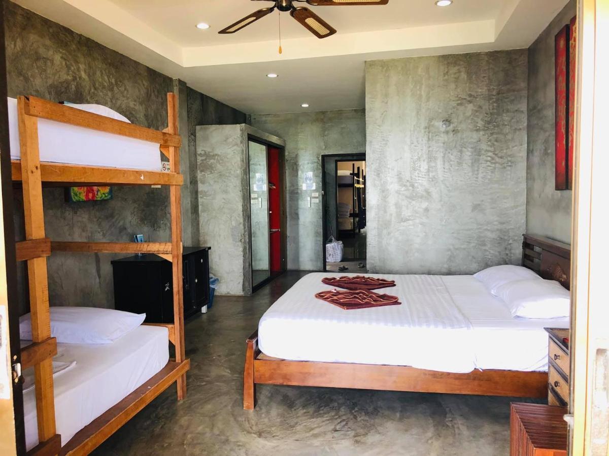 Pond'S Hostel Ko Tao Ngoại thất bức ảnh